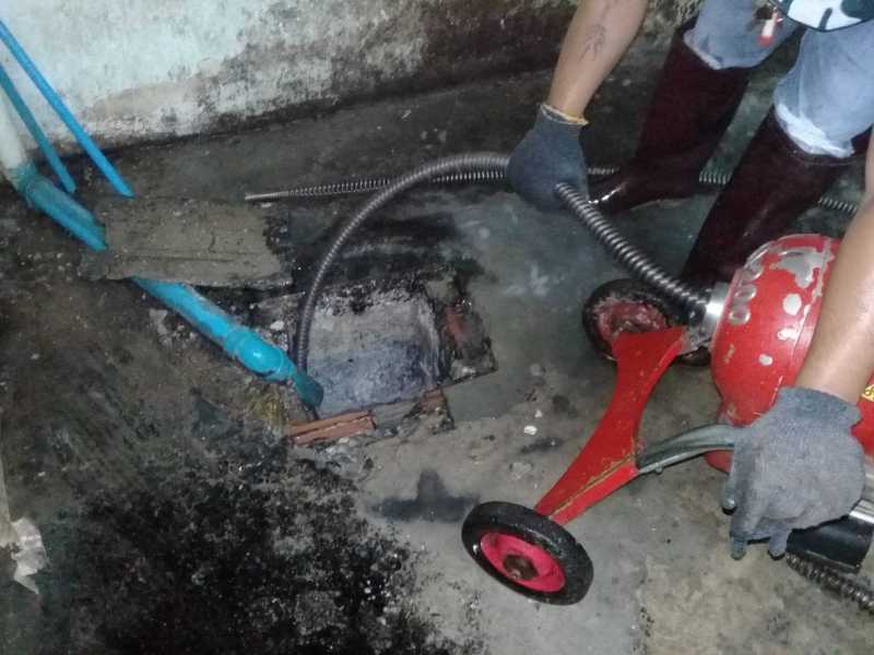 18 - https://งูเหล็ก-แก้ท่อตันโคราช.com | บริการแก้ท่อตันและกำจัดปัญหาท่อตัน ส้วมตัน รับลอกท่อ ทะลวงท่อตันทุกชนิด โดยทีมงานมืออาชีพ พร้อมเครื่องมือที่ทันสมัย ไม่ต้องทุบ ไม่ต้องรื้อ ไม่ใช้สารเคมี แก้ไขไม่ได้ไม่คิดเงิน รับประกันผลงานนาน 45 วัน พร้อมให้คำปรึกษาตลอด 24 ชั่วโมง