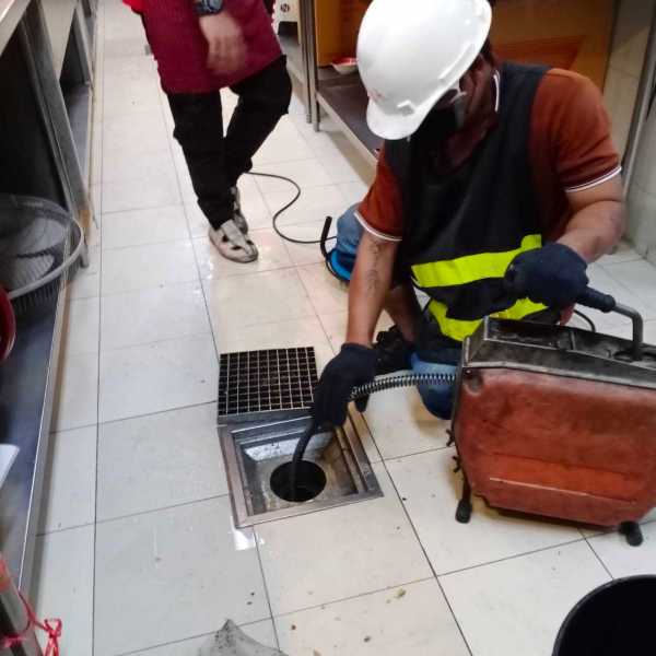 24 - https://งูเหล็ก-แก้ท่อตันโคราช.com | บริการแก้ท่อตันและกำจัดปัญหาท่อตัน ส้วมตัน รับลอกท่อ ทะลวงท่อตันทุกชนิด โดยทีมงานมืออาชีพ พร้อมเครื่องมือที่ทันสมัย ไม่ต้องทุบ ไม่ต้องรื้อ ไม่ใช้สารเคมี แก้ไขไม่ได้ไม่คิดเงิน รับประกันผลงานนาน 45 วัน พร้อมให้คำปรึกษาตลอด 24 ชั่วโมง