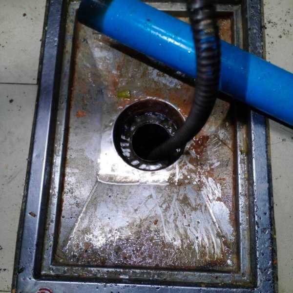 30 - https://งูเหล็ก-แก้ท่อตันโคราช.com | บริการแก้ท่อตันและกำจัดปัญหาท่อตัน ส้วมตัน รับลอกท่อ ทะลวงท่อตันทุกชนิด โดยทีมงานมืออาชีพ พร้อมเครื่องมือที่ทันสมัย ไม่ต้องทุบ ไม่ต้องรื้อ ไม่ใช้สารเคมี แก้ไขไม่ได้ไม่คิดเงิน รับประกันผลงานนาน 45 วัน พร้อมให้คำปรึกษาตลอด 24 ชั่วโมง