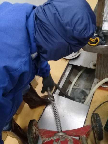 48 - https://งูเหล็ก-แก้ท่อตันโคราช.com | บริการแก้ท่อตันและกำจัดปัญหาท่อตัน ส้วมตัน รับลอกท่อ ทะลวงท่อตันทุกชนิด โดยทีมงานมืออาชีพ พร้อมเครื่องมือที่ทันสมัย ไม่ต้องทุบ ไม่ต้องรื้อ ไม่ใช้สารเคมี แก้ไขไม่ได้ไม่คิดเงิน รับประกันผลงานนาน 45 วัน พร้อมให้คำปรึกษาตลอด 24 ชั่วโมง