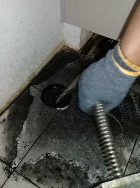 63 - https://งูเหล็ก-แก้ท่อตันโคราช.com | บริการแก้ท่อตันและกำจัดปัญหาท่อตัน ส้วมตัน รับลอกท่อ ทะลวงท่อตันทุกชนิด โดยทีมงานมืออาชีพ พร้อมเครื่องมือที่ทันสมัย ไม่ต้องทุบ ไม่ต้องรื้อ ไม่ใช้สารเคมี แก้ไขไม่ได้ไม่คิดเงิน รับประกันผลงานนาน 45 วัน พร้อมให้คำปรึกษาตลอด 24 ชั่วโมง